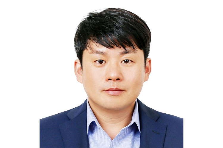 이관형 매니저